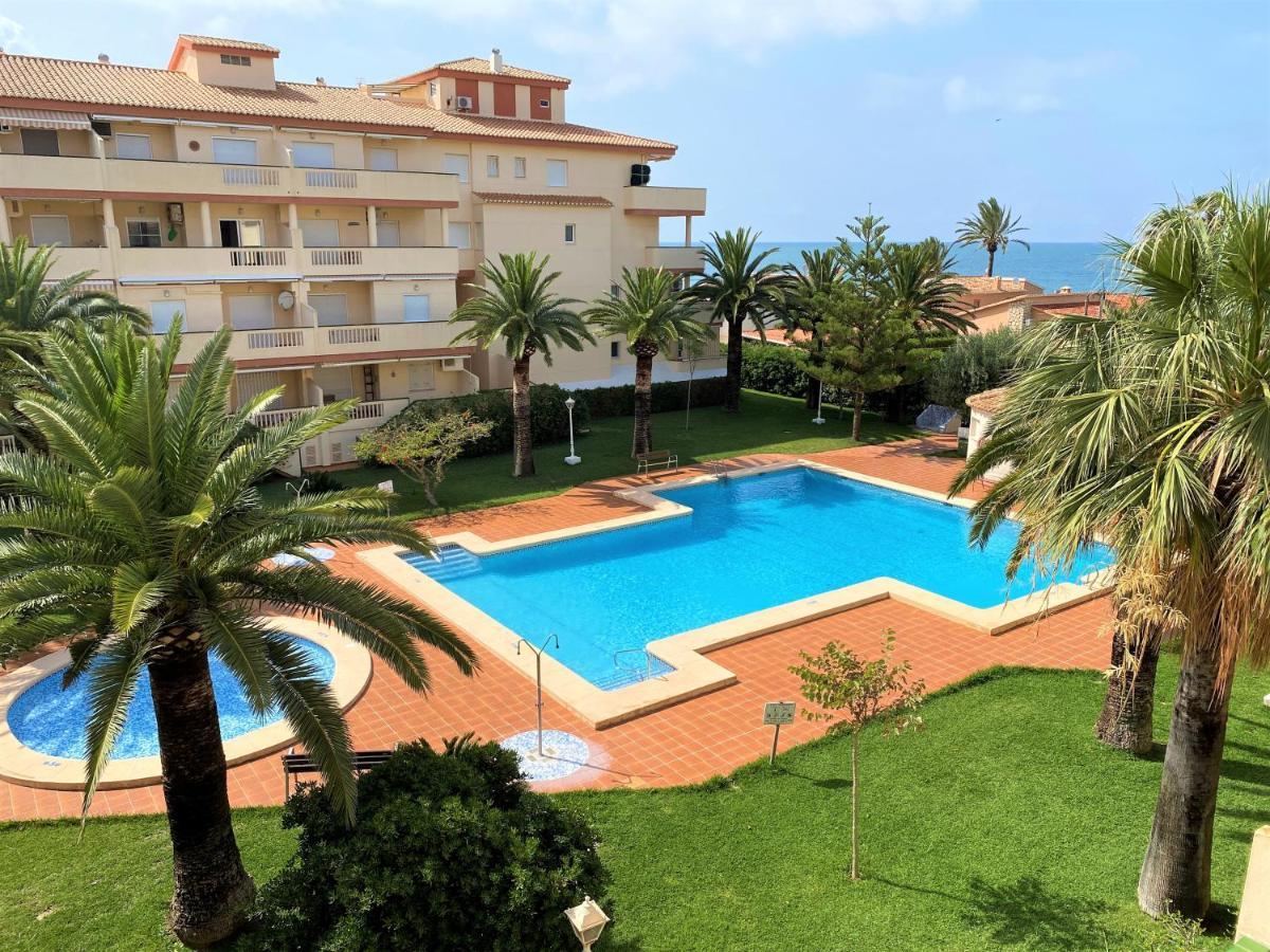 Apartamento La Marina VYB frente al mar Dénia Exterior foto